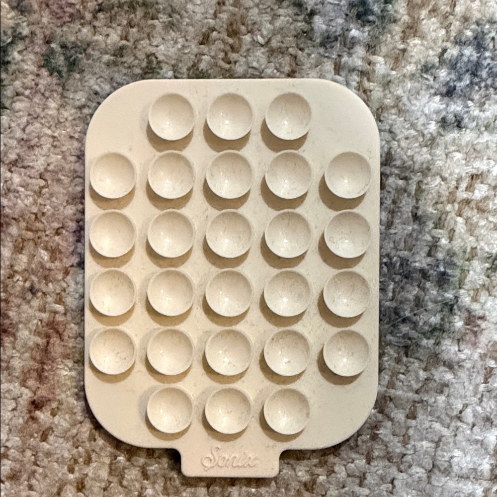 Sonix Cream Suction Phone Mount